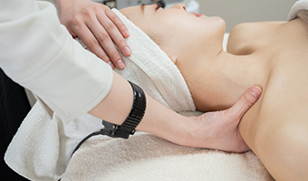 小顔・リフトアップ効果